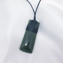 Load image into Gallery viewer, Greenstone Pounamu 60mm Toki Pendant