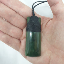 Load image into Gallery viewer, Greenstone Pounamu 60mm Toki Pendant