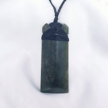 Load image into Gallery viewer, Greenstone Pounamu 85mm Toki Pendant