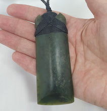 Load image into Gallery viewer, Greenstone Pounamu 85mm Toki Pendant