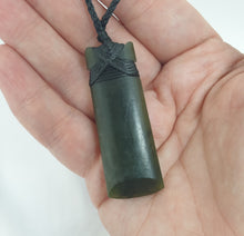 Load image into Gallery viewer, Greenstone Pounamu 50mm Toki Pendant