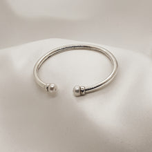 Load image into Gallery viewer, Portia Stirling Silver Open Bangle - Pearl
