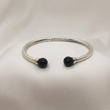 Load image into Gallery viewer, Luna Stirling Silver Open Bangle - Onyx
