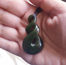 Load image into Gallery viewer, Greenstone Pounamu 55mm Double Twist Pendant on a Braided Cord with Greenstone Toggle
